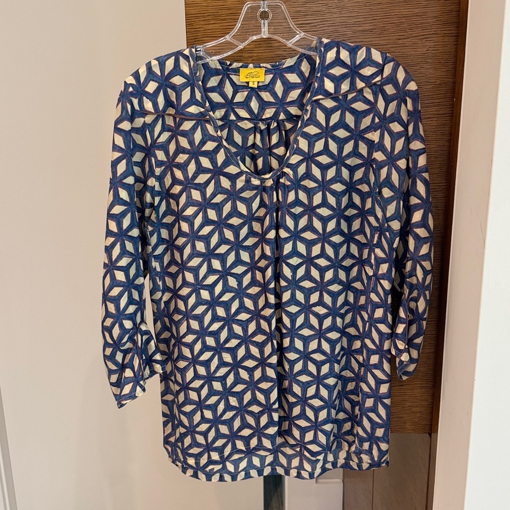 Roberta Roller Rabbit top